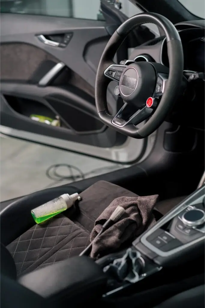 cleaning tools car interior detailing luxury cars 2024 11 26 13 02 44 utc
